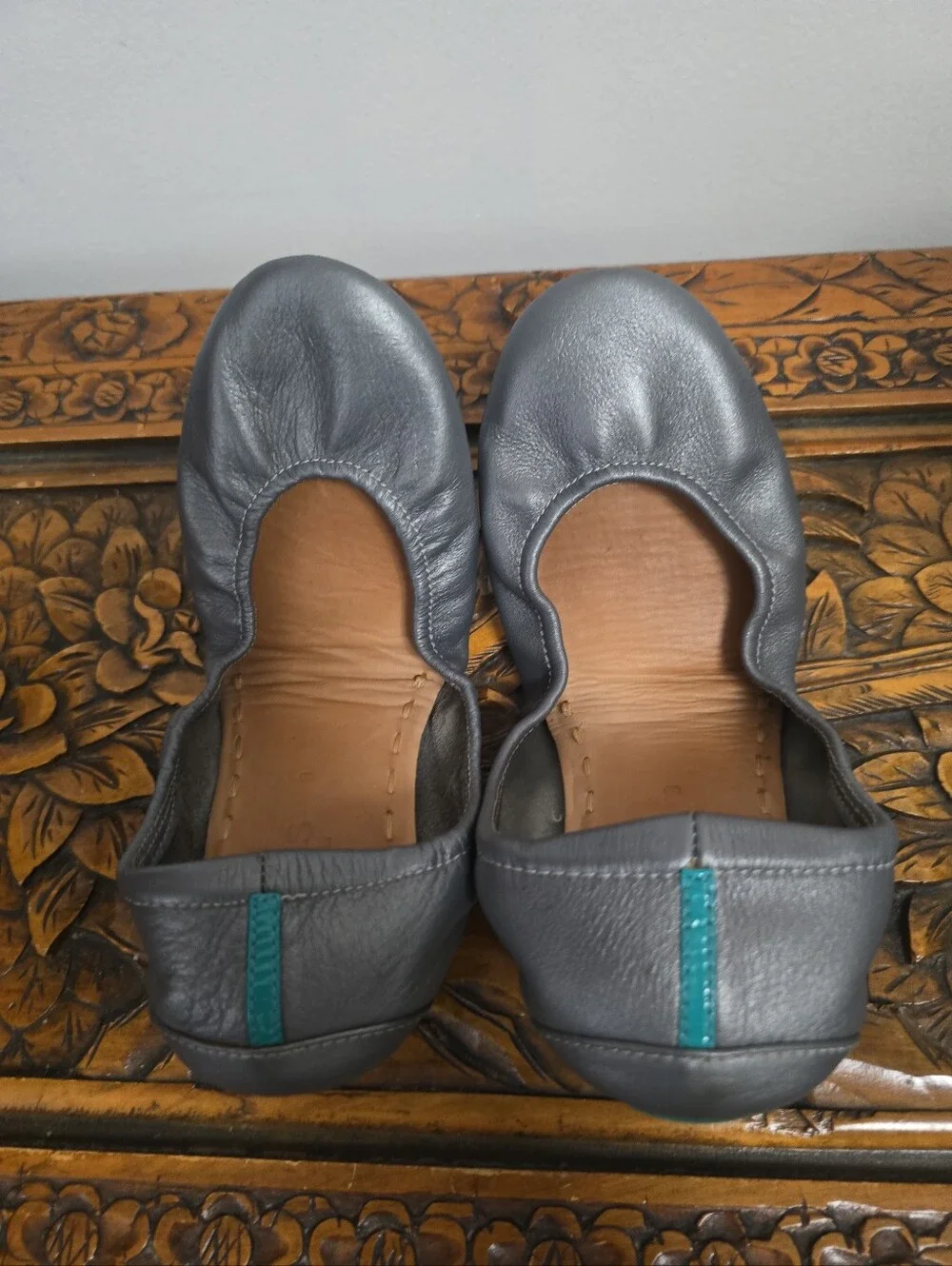 Tieks Metallic Pewter Size 9 GUC